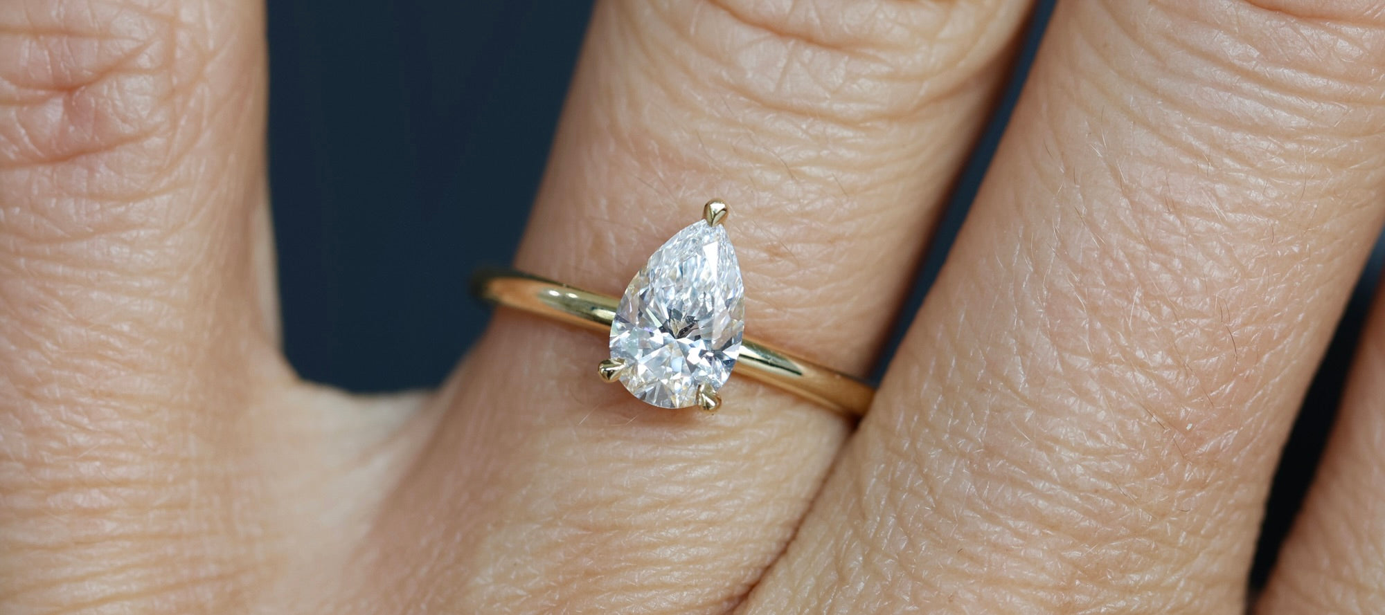 pear cut engagement rings