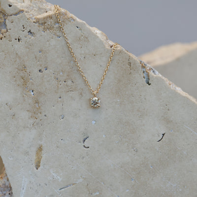 0.33ct Australia Argyle champagne diamond necklace