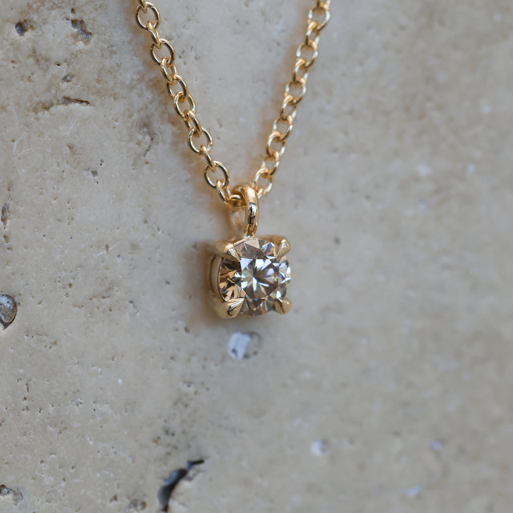 0.33ct Australia Argyle champagne diamond necklace