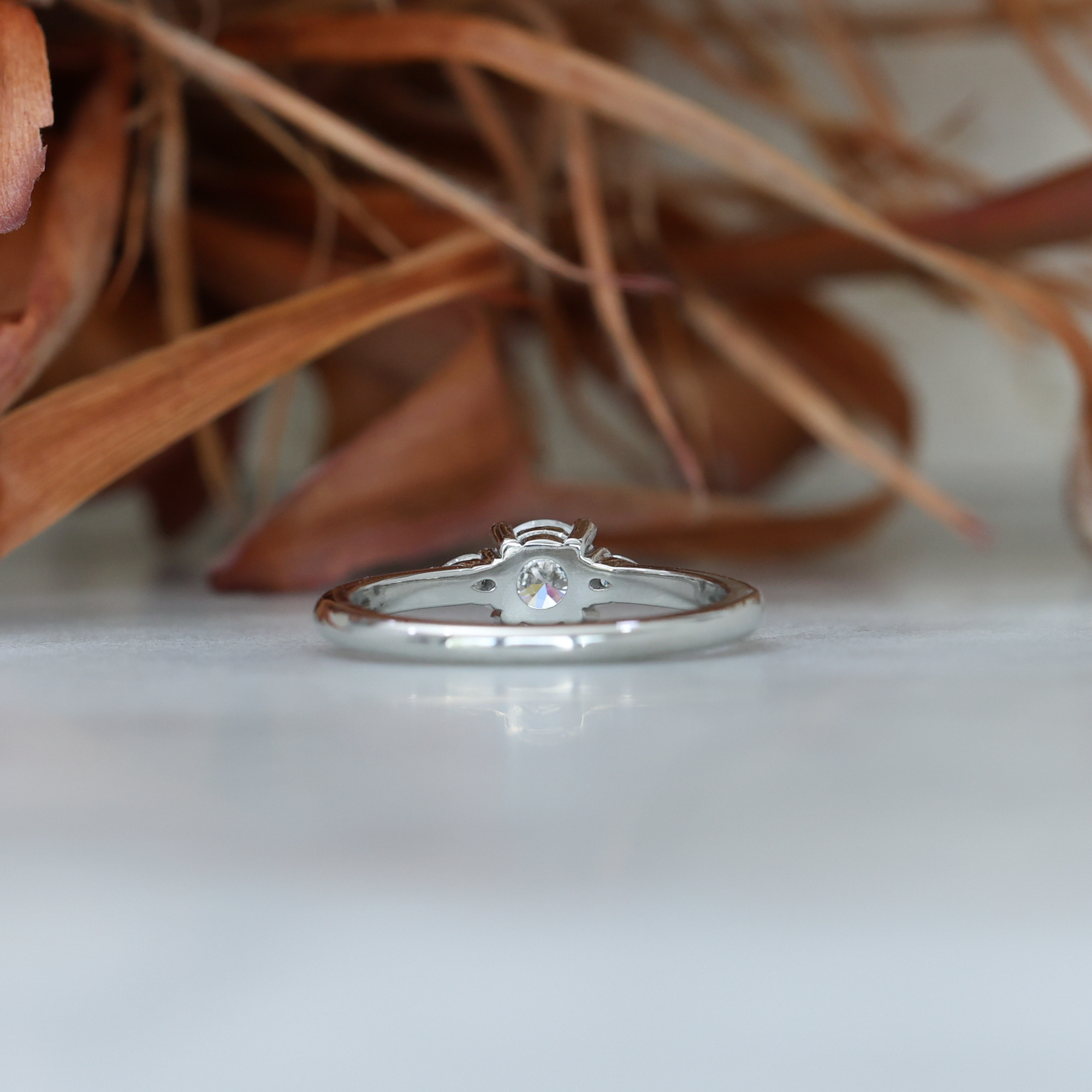 PICCOLO TRILOGY / 0.52ct ROUND DIAMOND RING