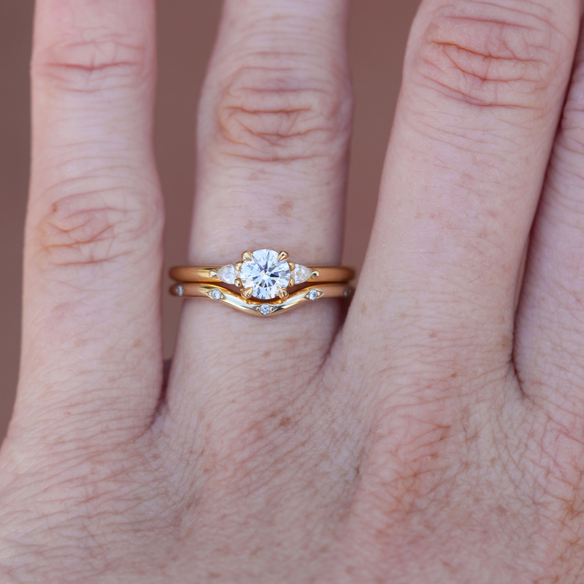 0.53ct Round Cut Diamond Engagement Ring with wedding band