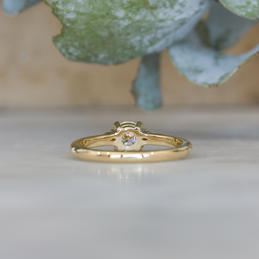 0.53ct Round Cut Diamond Engagement Ring back