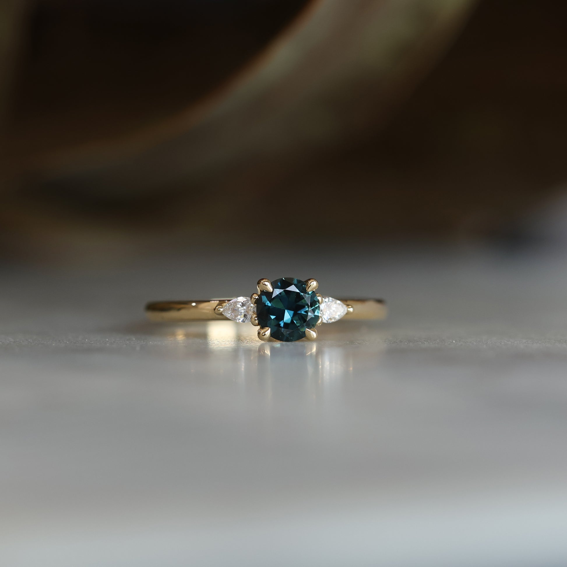 PARTI SAPPHIRE / PETITE TRILOGY RING