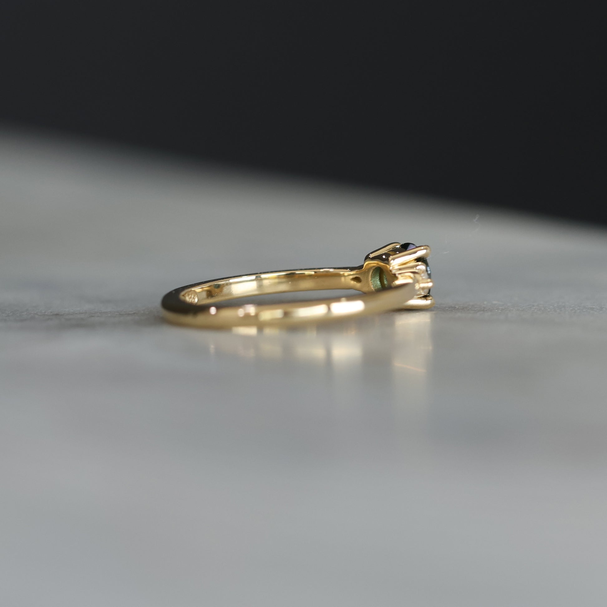 PARTI SAPPHIRE / PETITE TRILOGY RING