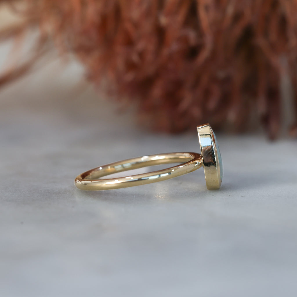 0.71ct FREE FORM OPAL | BEZEL SET RING