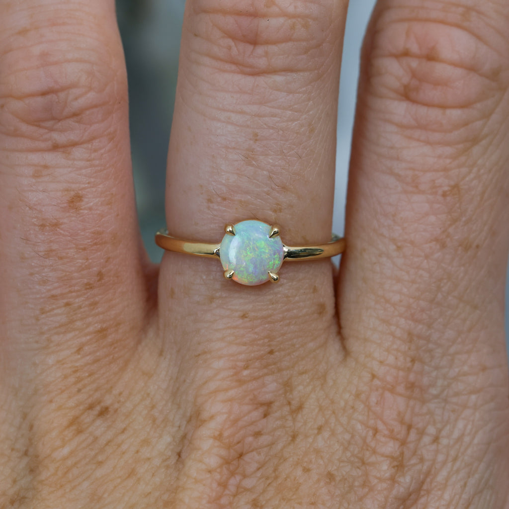 0.71CT ROUND CUT OPAL | RING