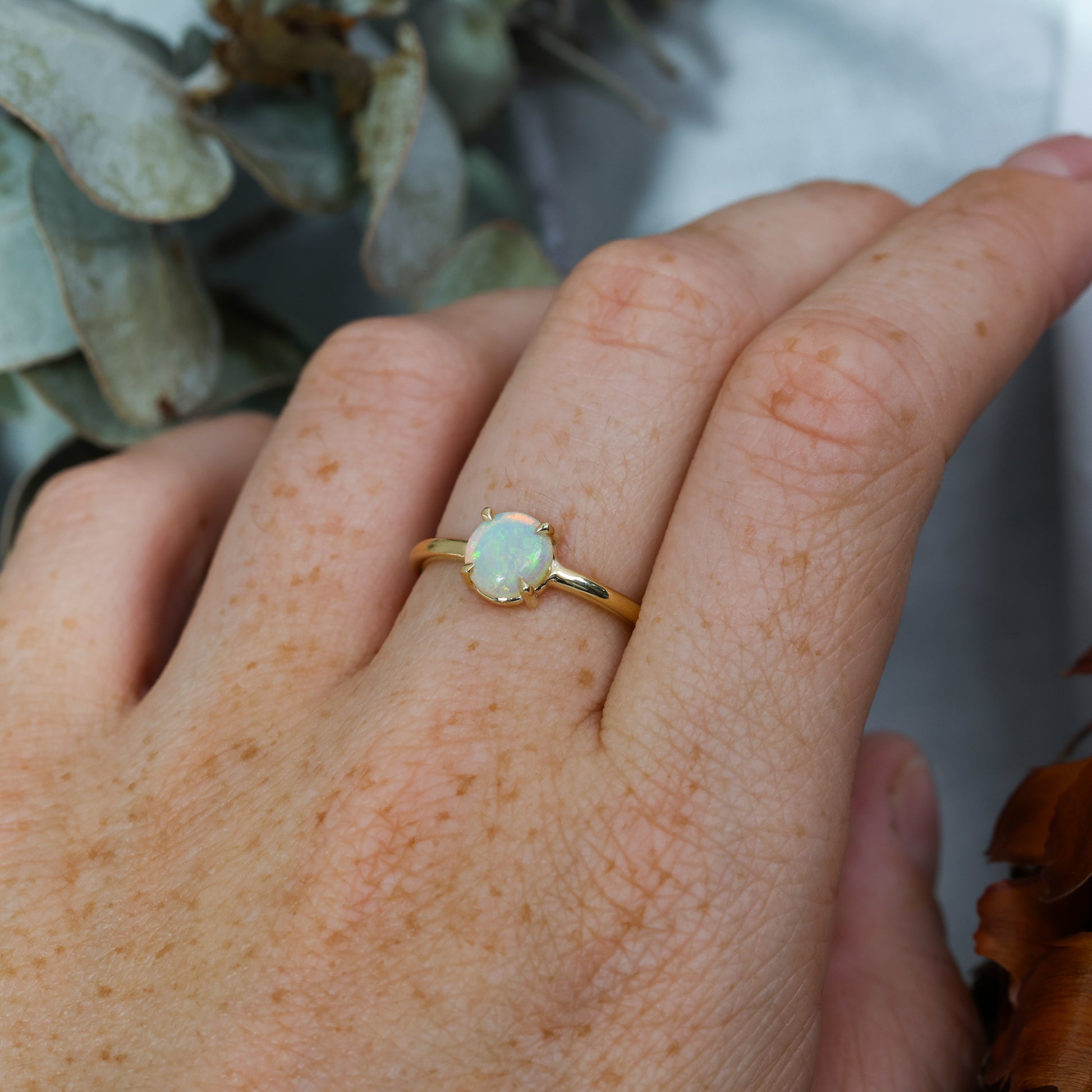 0.71CT ROUND CUT OPAL | RING