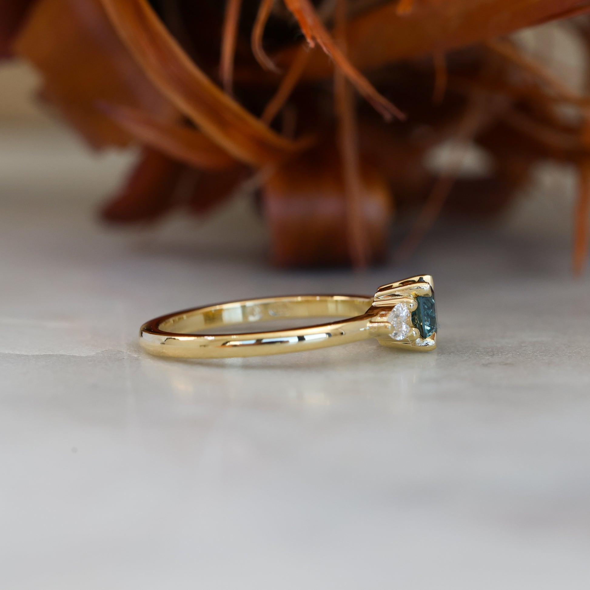 MAY TRILOGY | 0.72CT ROUND CUT MONTANA SAPPHIRE ENGAGEMENT RING I