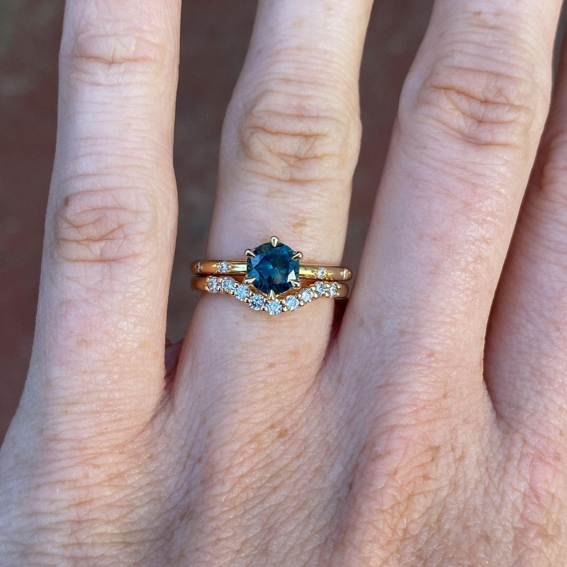 0.80ct Australian Parti Sapphire engagement ring with wedding band