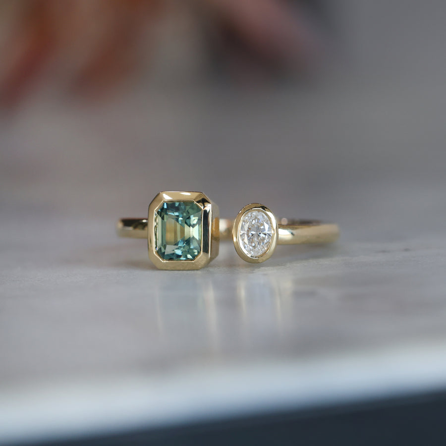 0.81ct Madagascan Sapphire and diamond ring