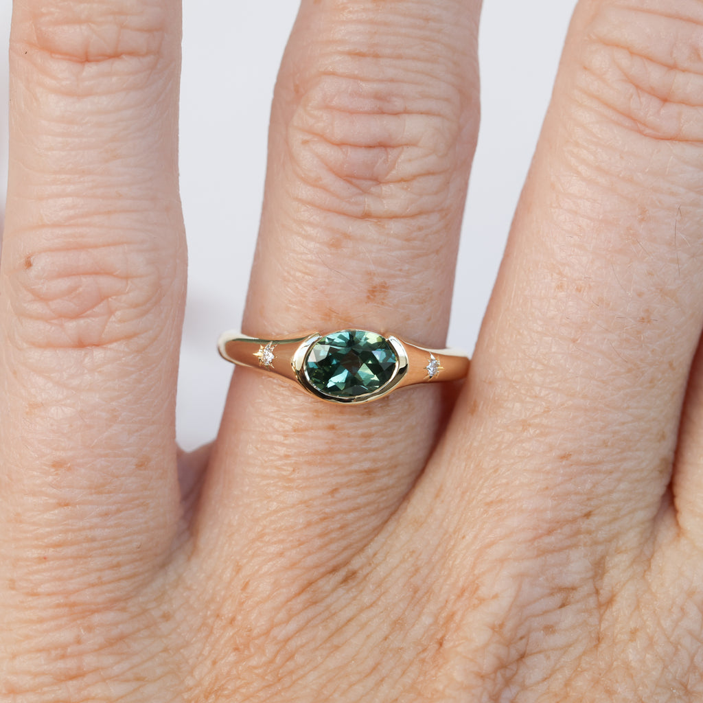 BREE | 0.81CT OVAL AUSTRALIAN SAPPHIRE ENGAGEMENT RING