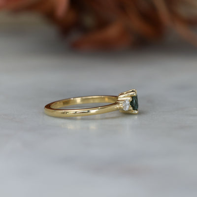 0.83ct Australian Sapphire trilogy engagement ring side