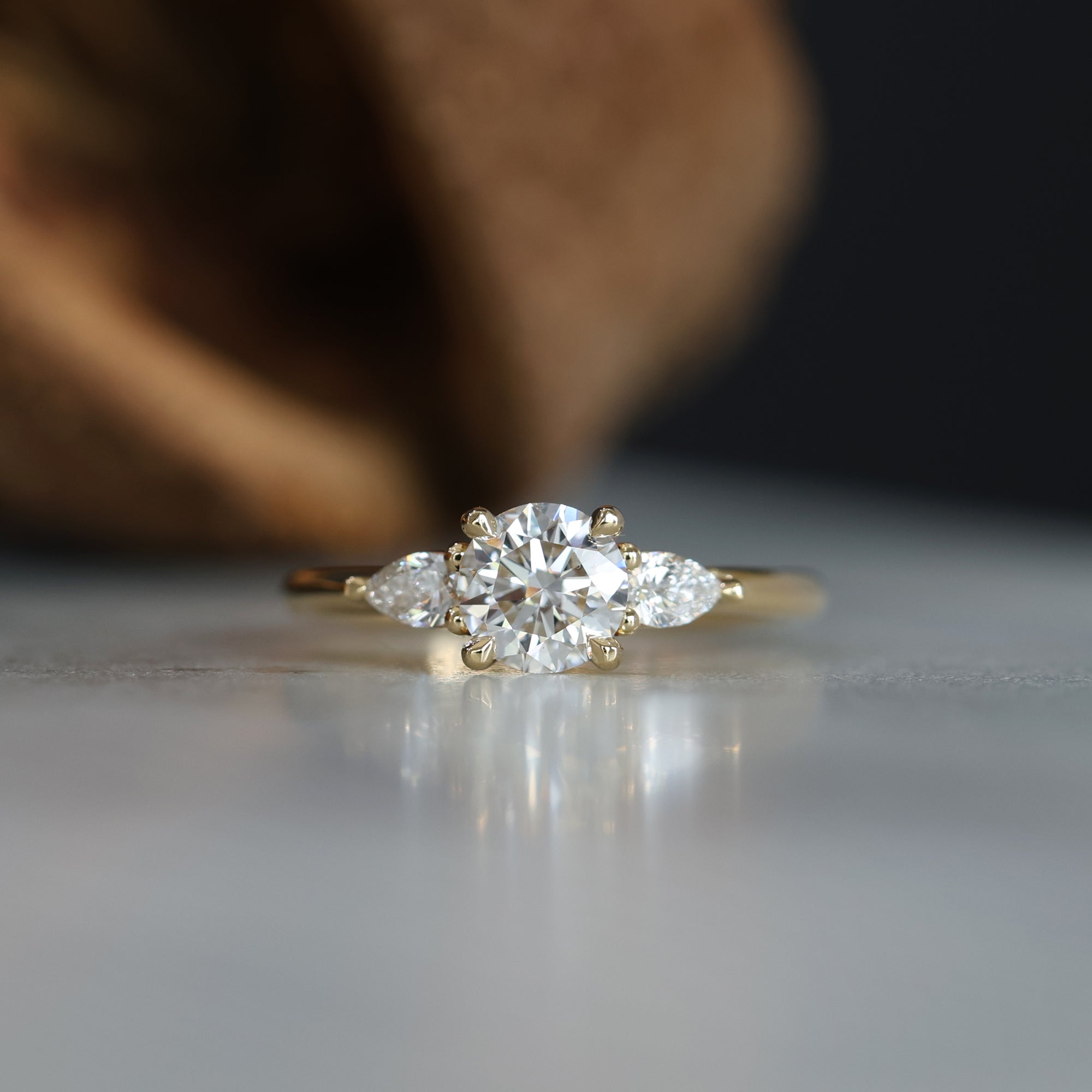 ROUND LAB DIAMOND / TRILOGY RING III