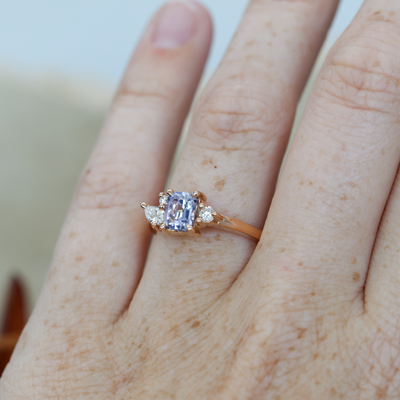 ASYMMETRIC / 0.99ct MADAGASCAN SAPPHIRE RING
