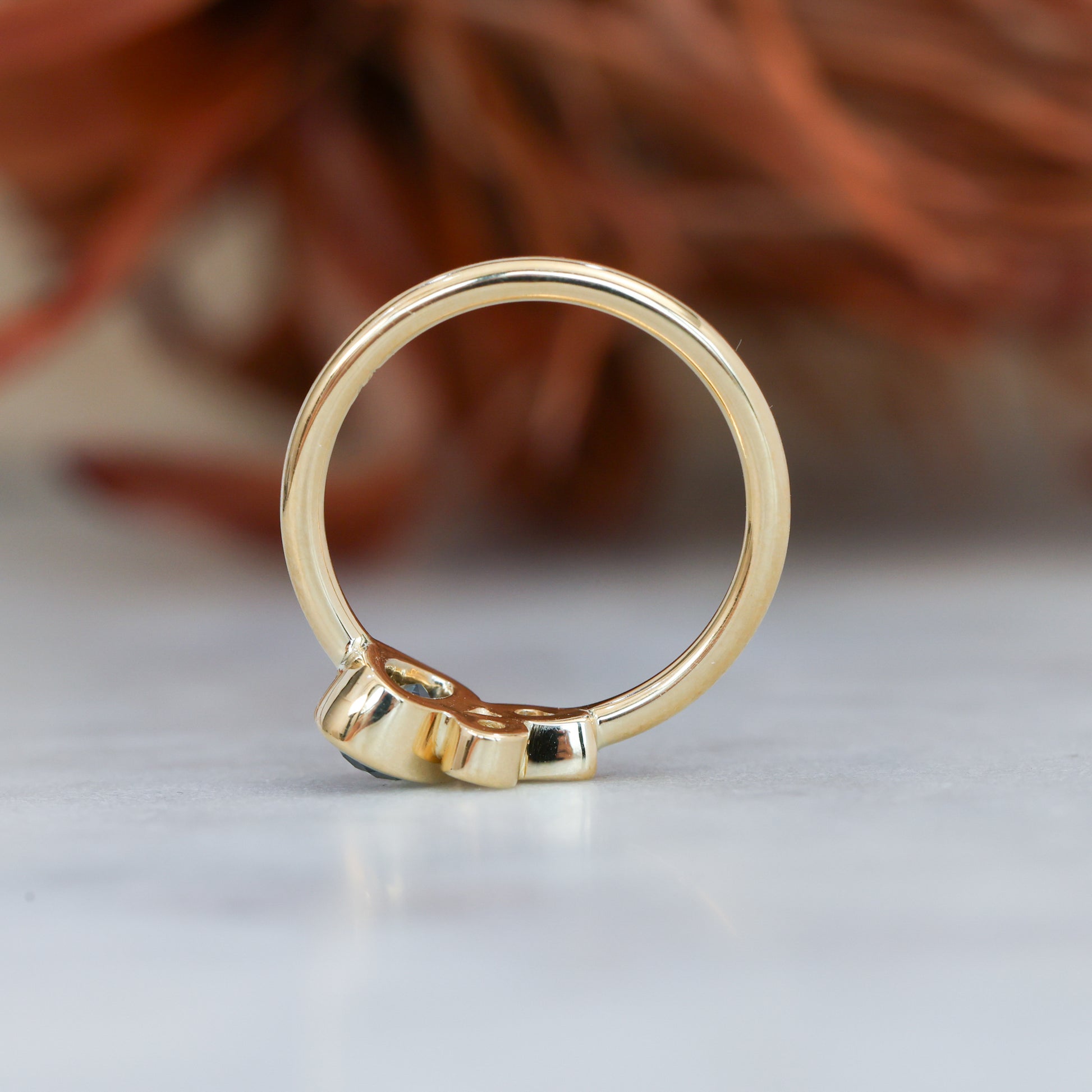 BRIDIE | 0.99CT OVAL MONTANA SAPPHIRE & DIAMOND ENGAGEMENT RING