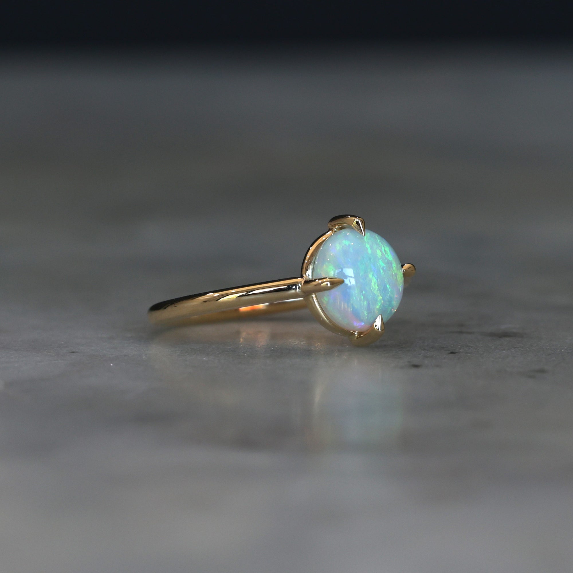 ROUND OPAL / COMPASS RING II
