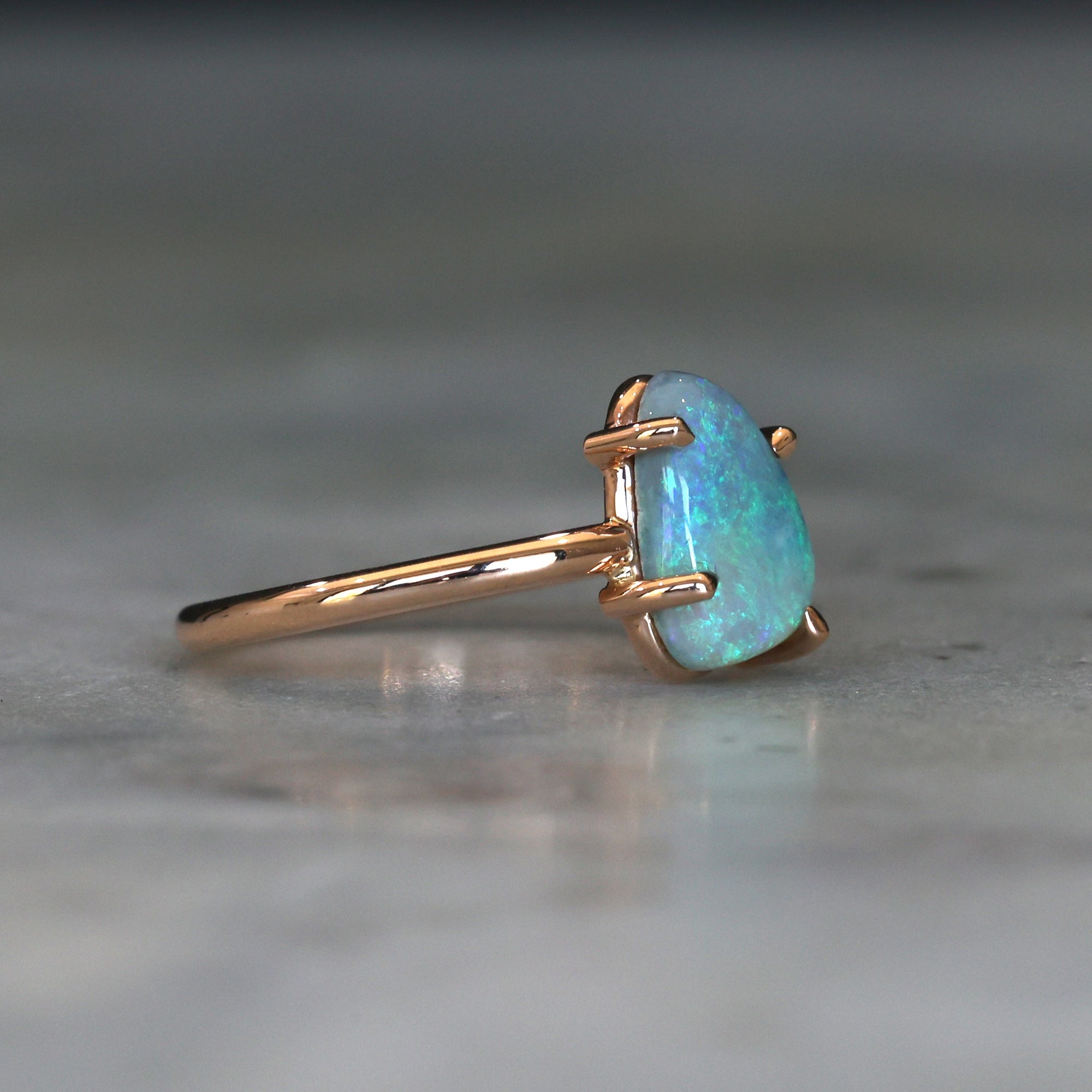 FREEFORM OPAL / RING III