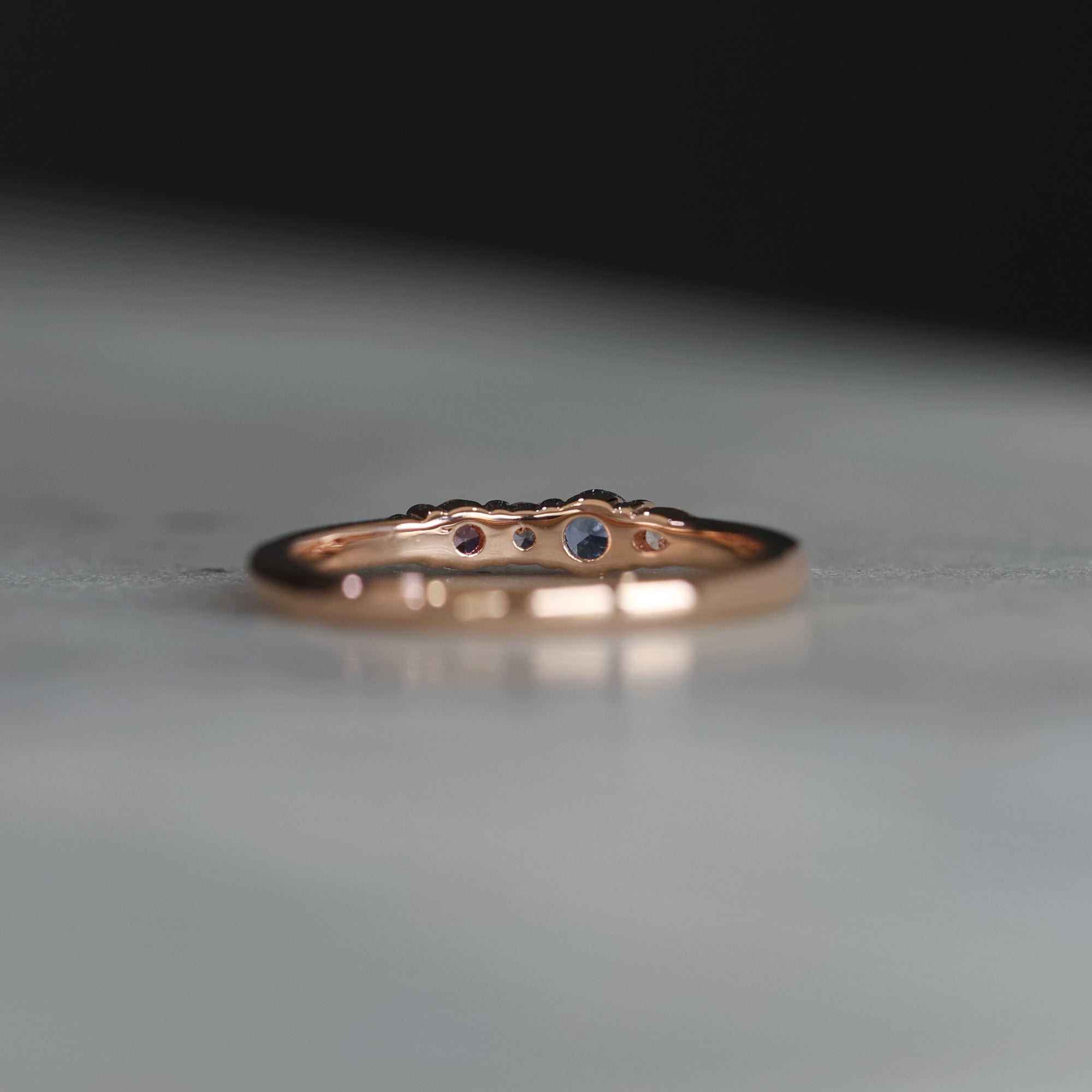 PASTEL RAINBOW / SAPPHIRE RING II