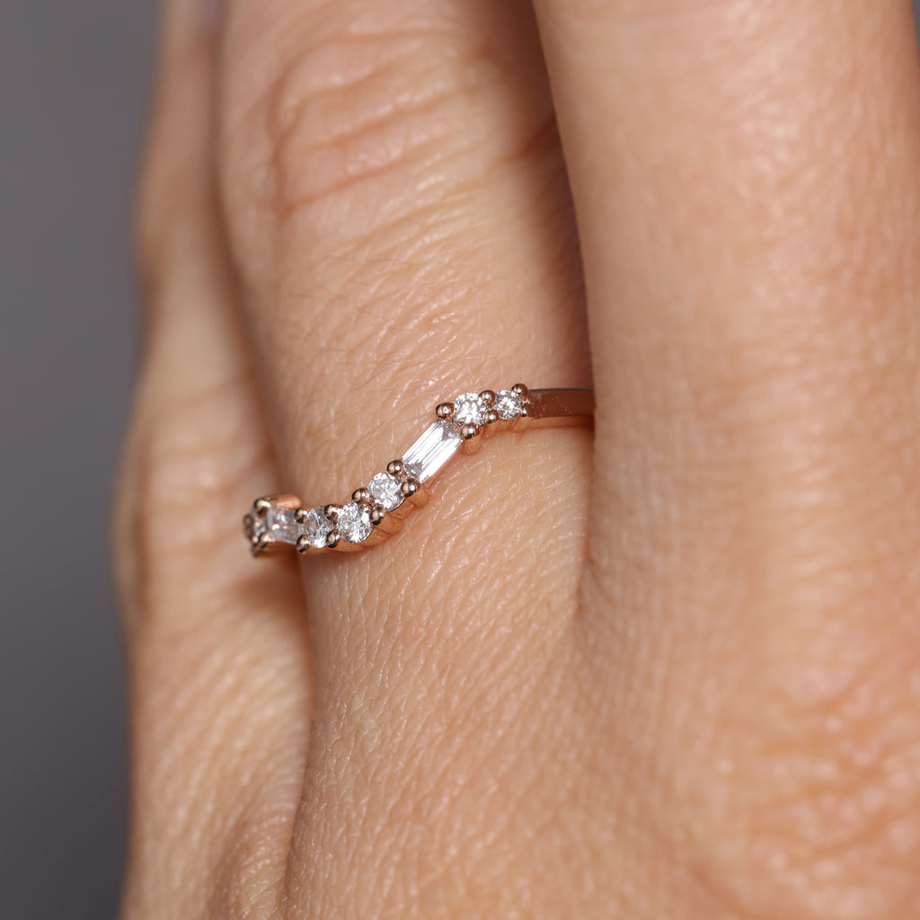 TRILOGY FIT ART DECO / WEDDING BAND