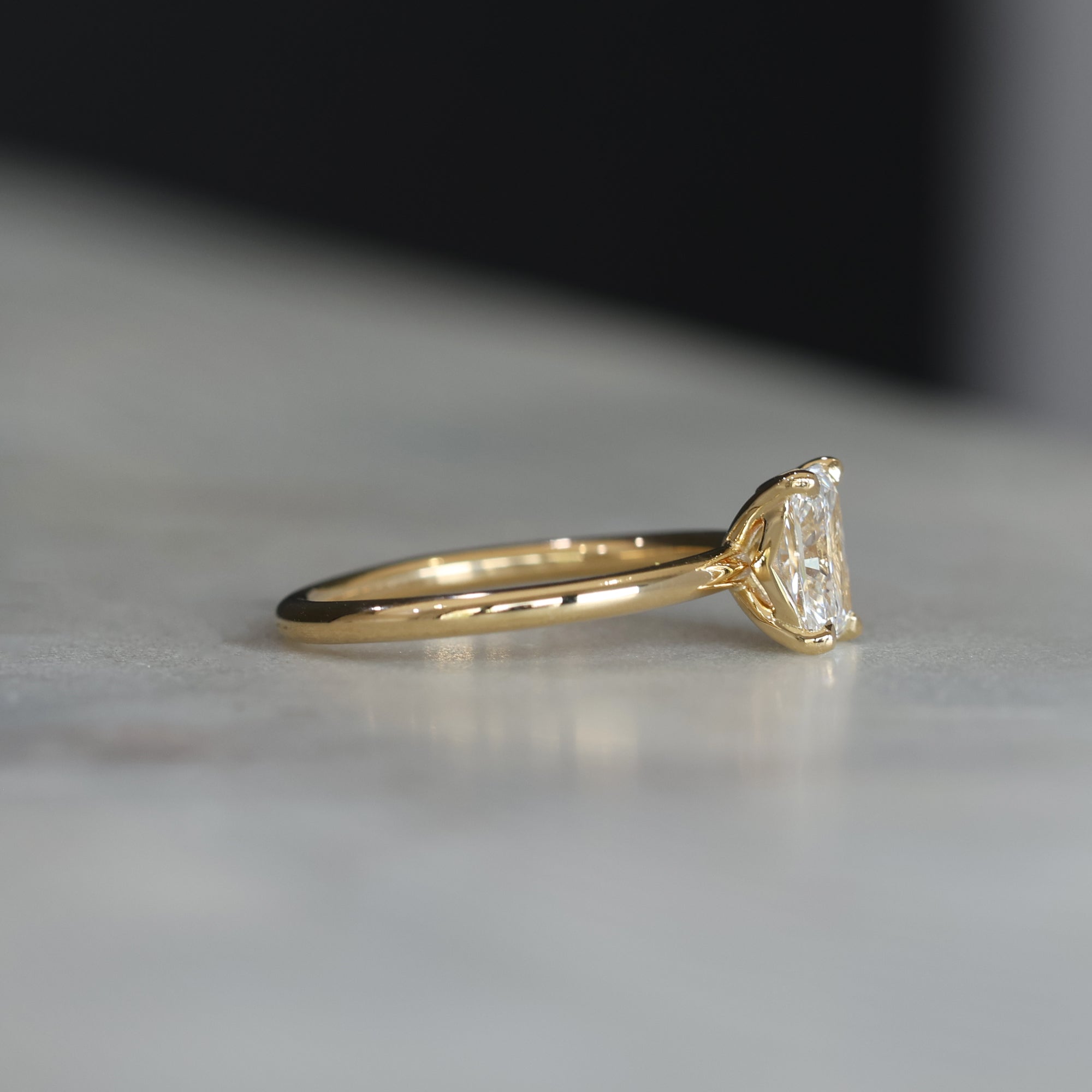 1.00ct Radiant Cut Diamond Solitaire engagement ring