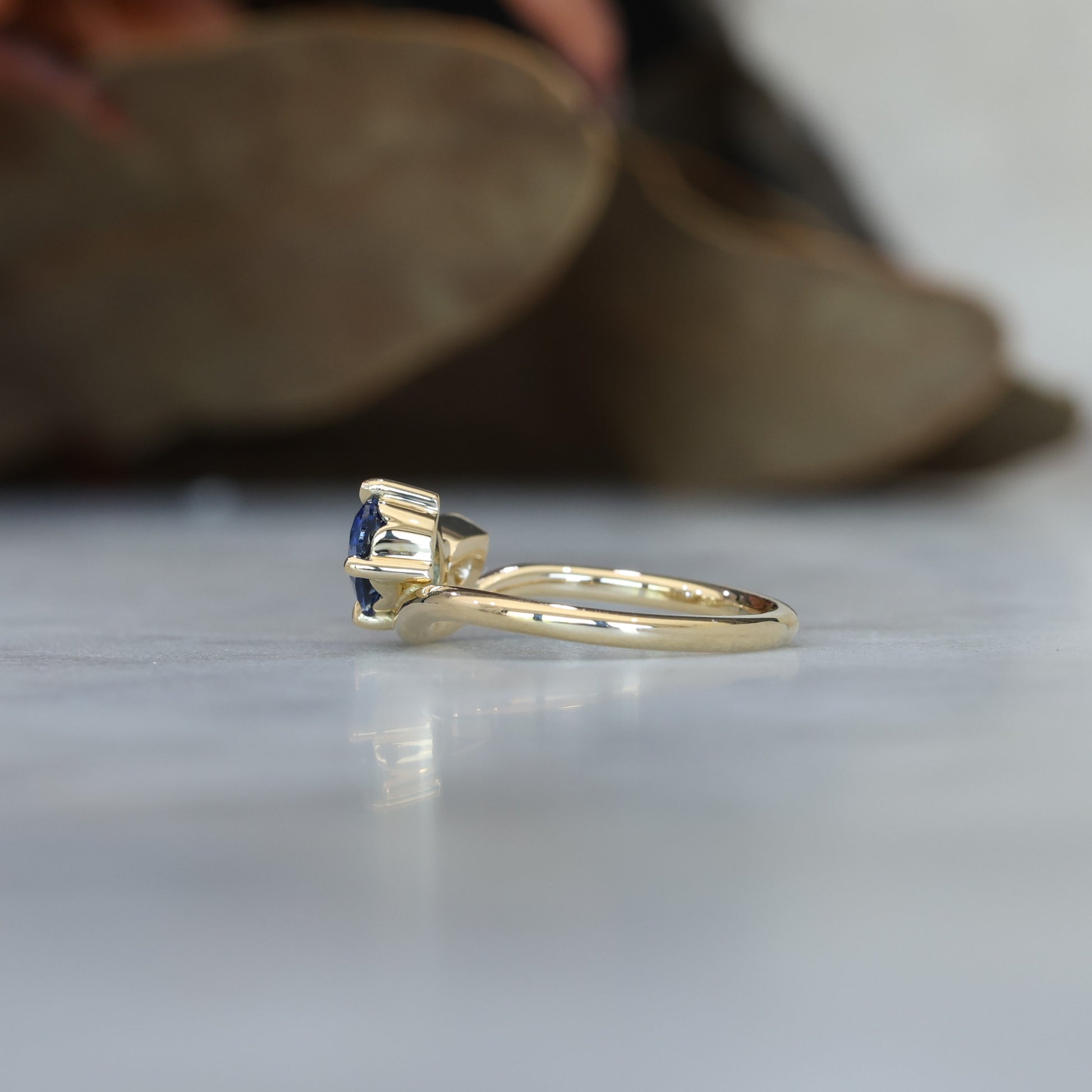 1.02ct Ceylon Sapphire handcrafted yellow gold engagement ring