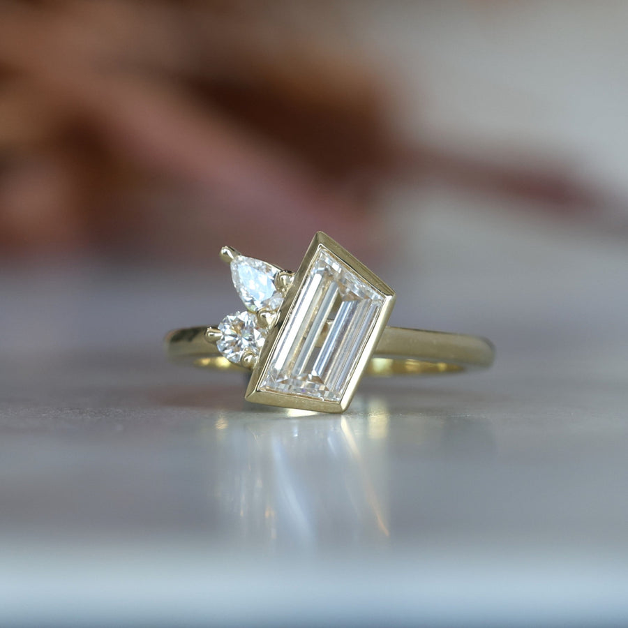 1.02ct Trapeze cut diamond Bezel Set Engagement ring front view