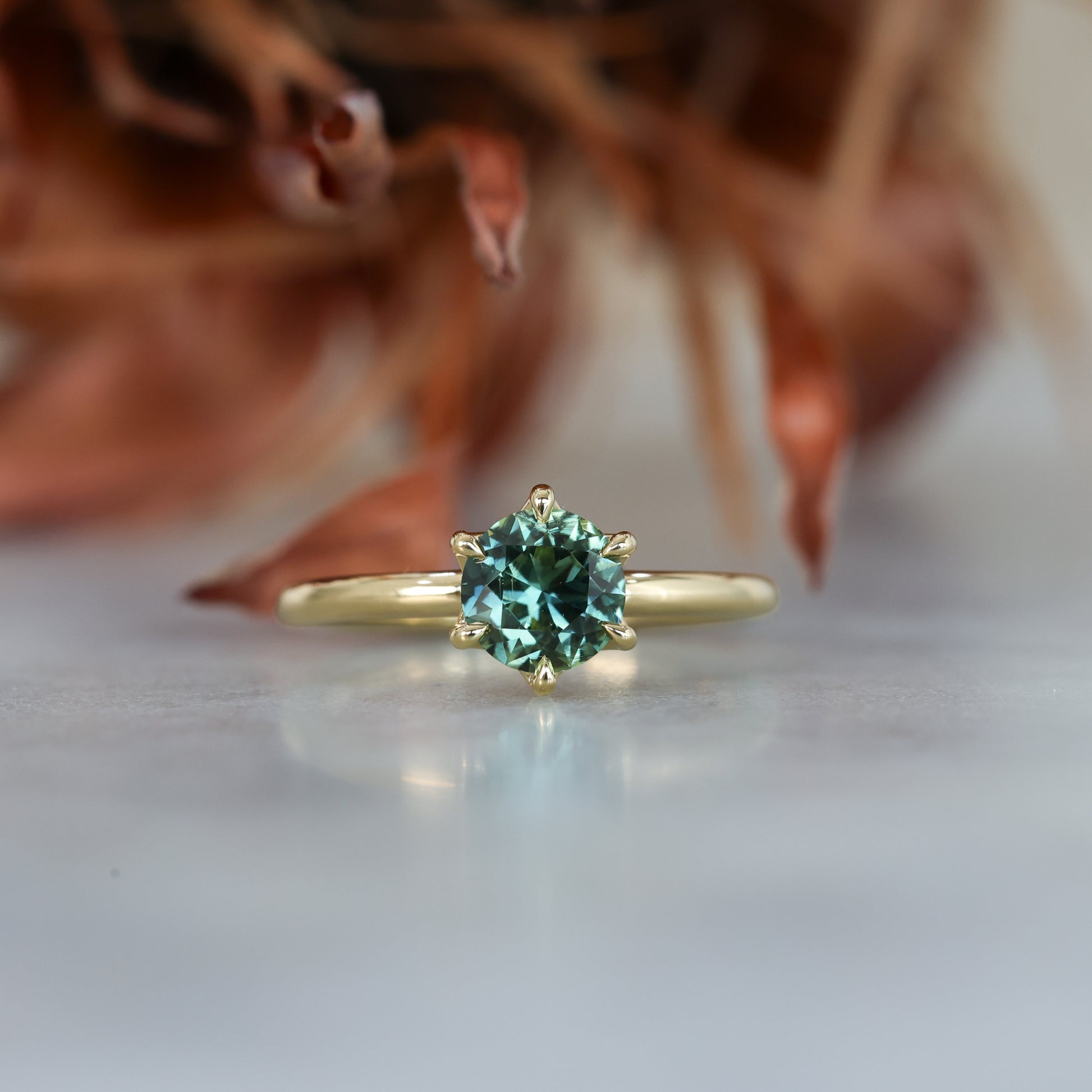 LOTUS | 1.03CT ROUND AUSTRALIAN SAPPHIRE SOLITAIRE ENGAGEMENT RING