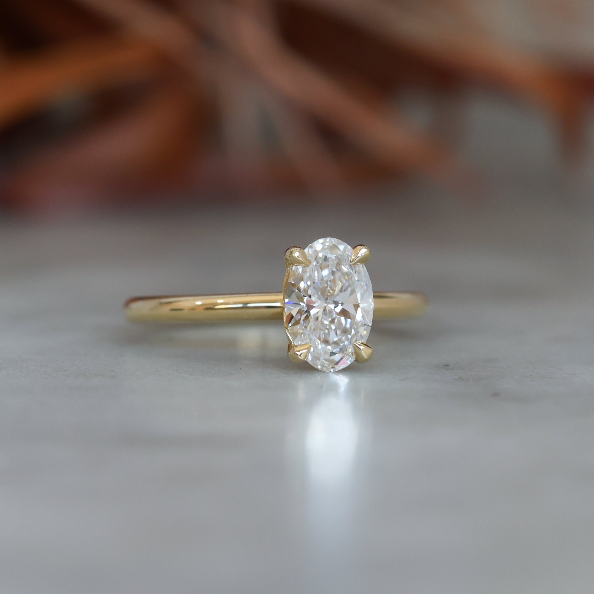 1.04ct Oval_Diamond Solitaire engagement ring yellow gold