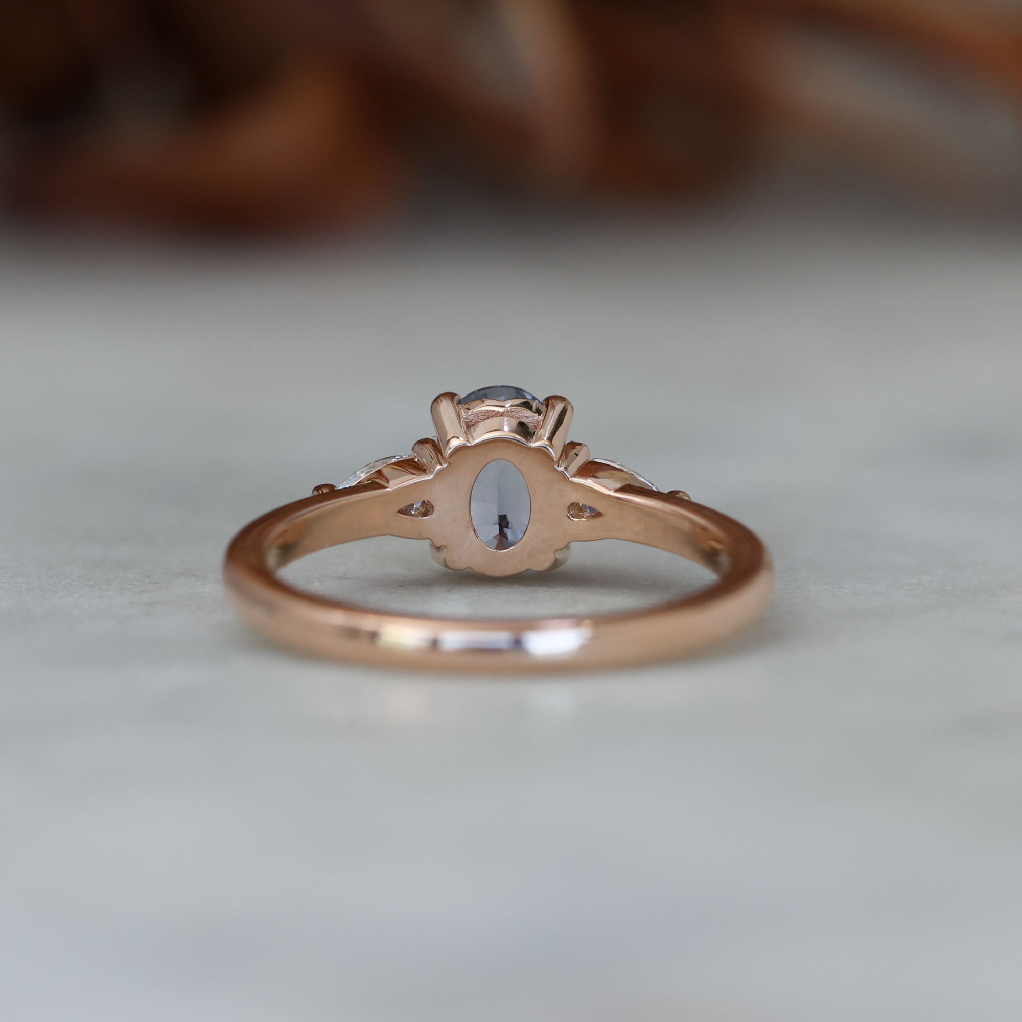 1.06ct Oval cut madagascan sapphire engagement ring back