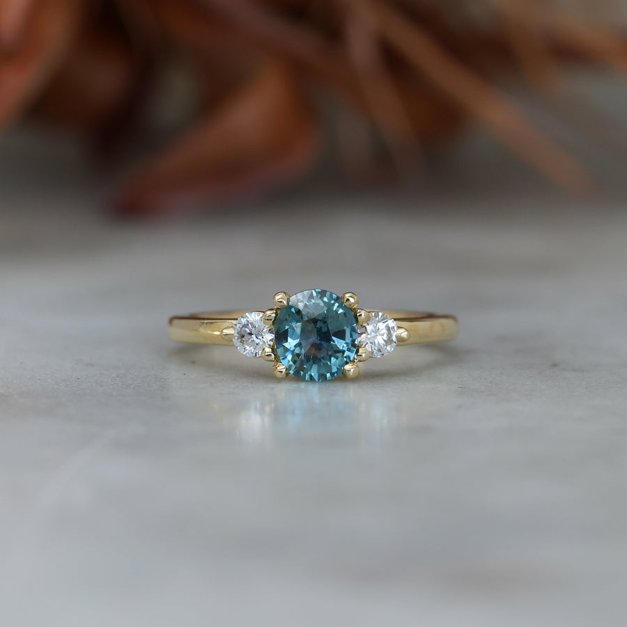 LUNAR TRILOGY / 1.11CT OVAL MONTANA SAPPHIRE ENGAGEMENT RING