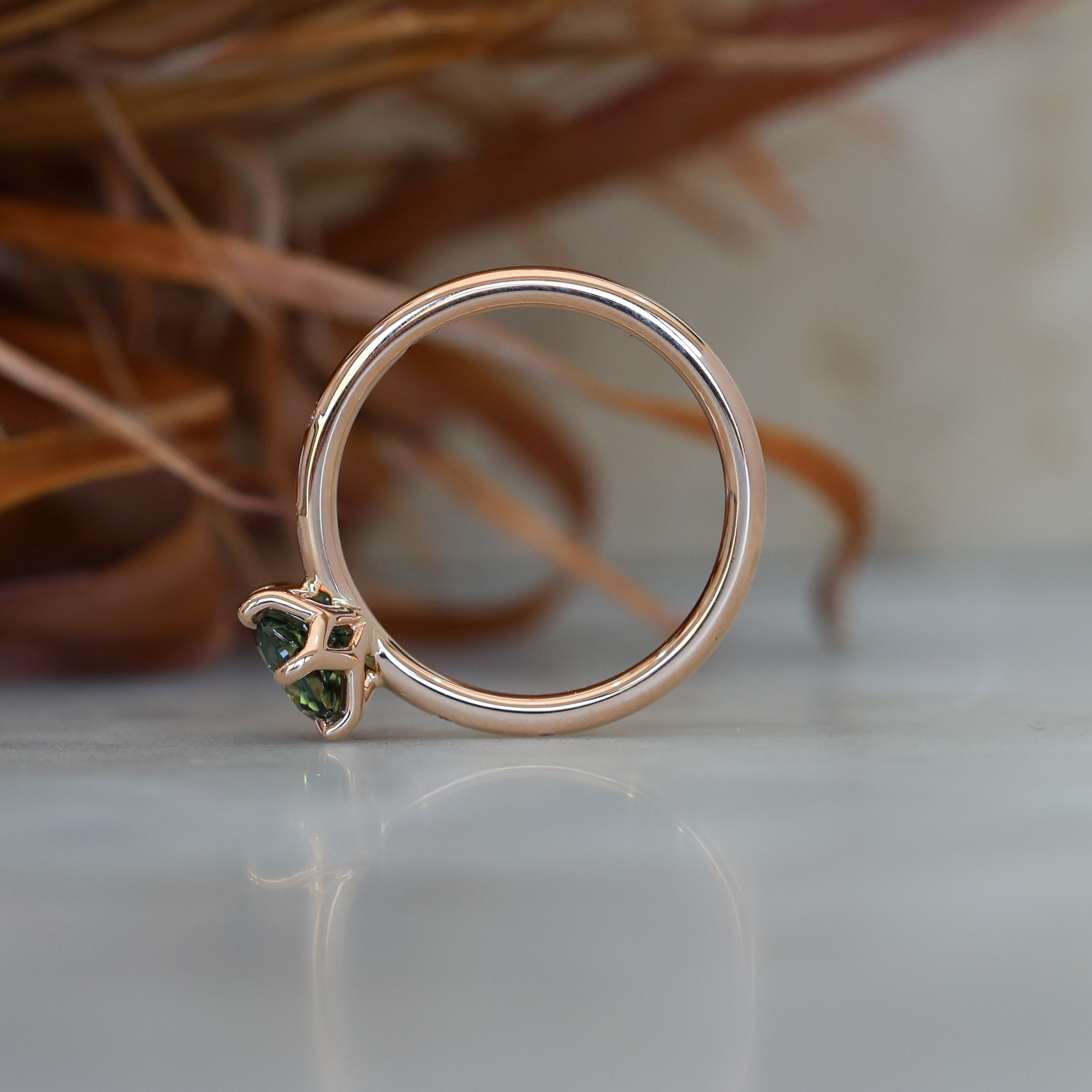 STARDUST / 1.14ct ROUND AUSTRALIAN PARTI SAPPHIRE SOLITAIRE ENGAGEMENT RING