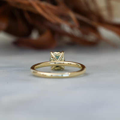 STARDUST | 1.25CT MADAGASCAN SAPPHIRE SOLITAIRE ENGAGEMENT RING