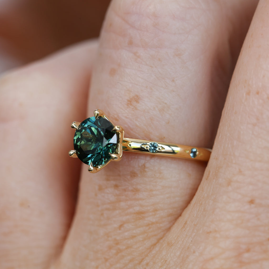 1.28ct round cut australian sapphire lotus sapphire stardust engagement ring