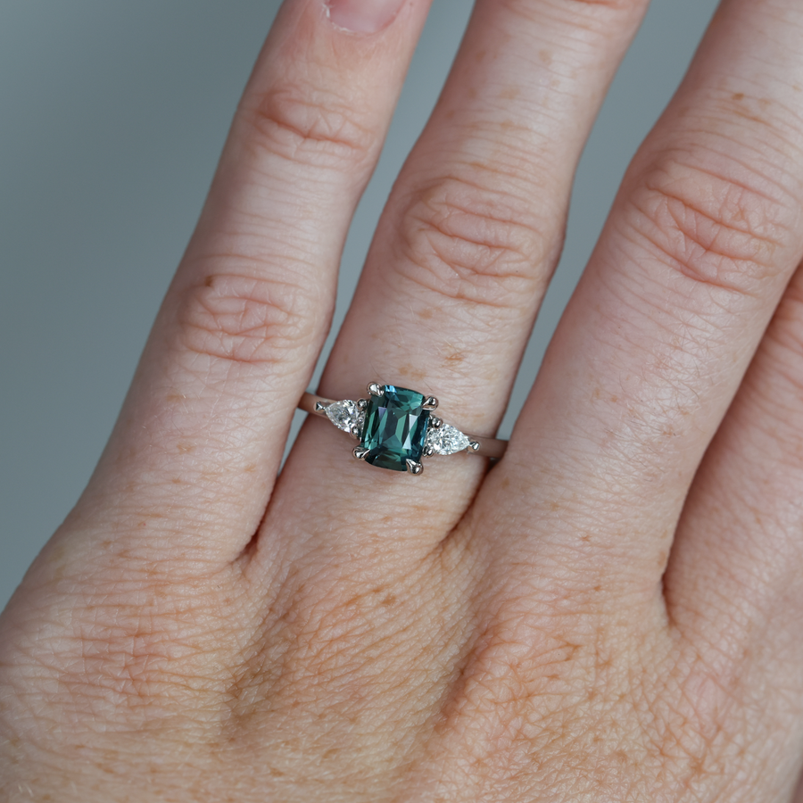 MAY TRILOGY / 1.50CT CUSHION CUT MADAGASCAN SAPPHIRE RING