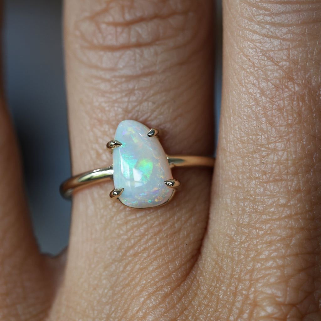 FREE FORM / OPAL RING