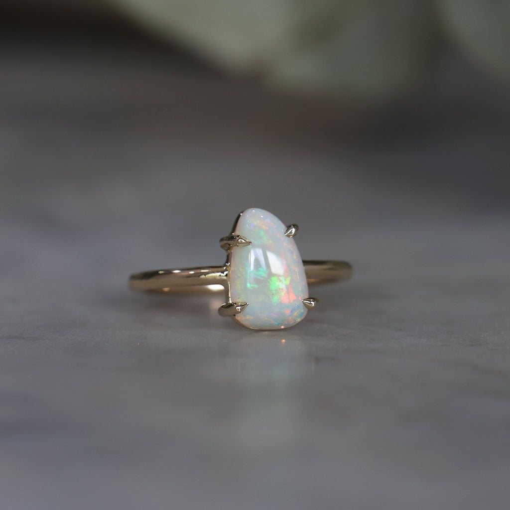 FREE FORM / OPAL RING