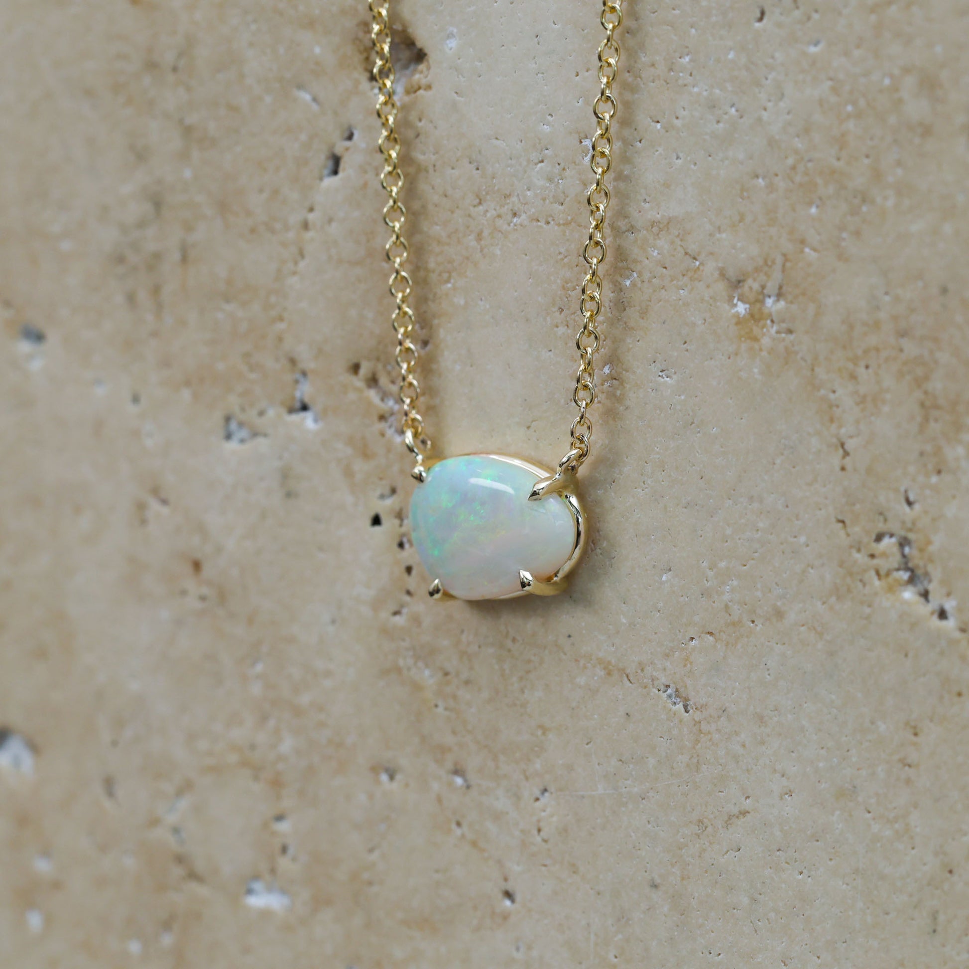 1.93ct freeform australian opal necklace yellow gold