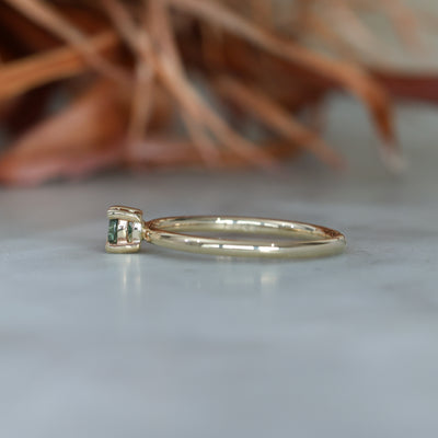 ONE OF A KIND / 4mm PARTI SAPPHIRE RING II