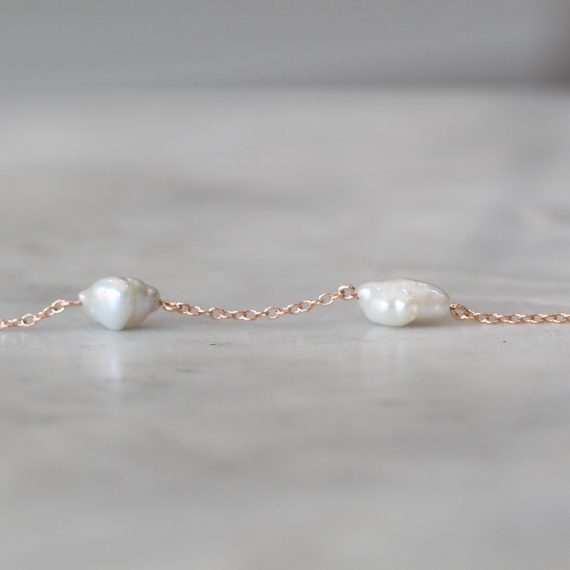gold and pearl bracelet