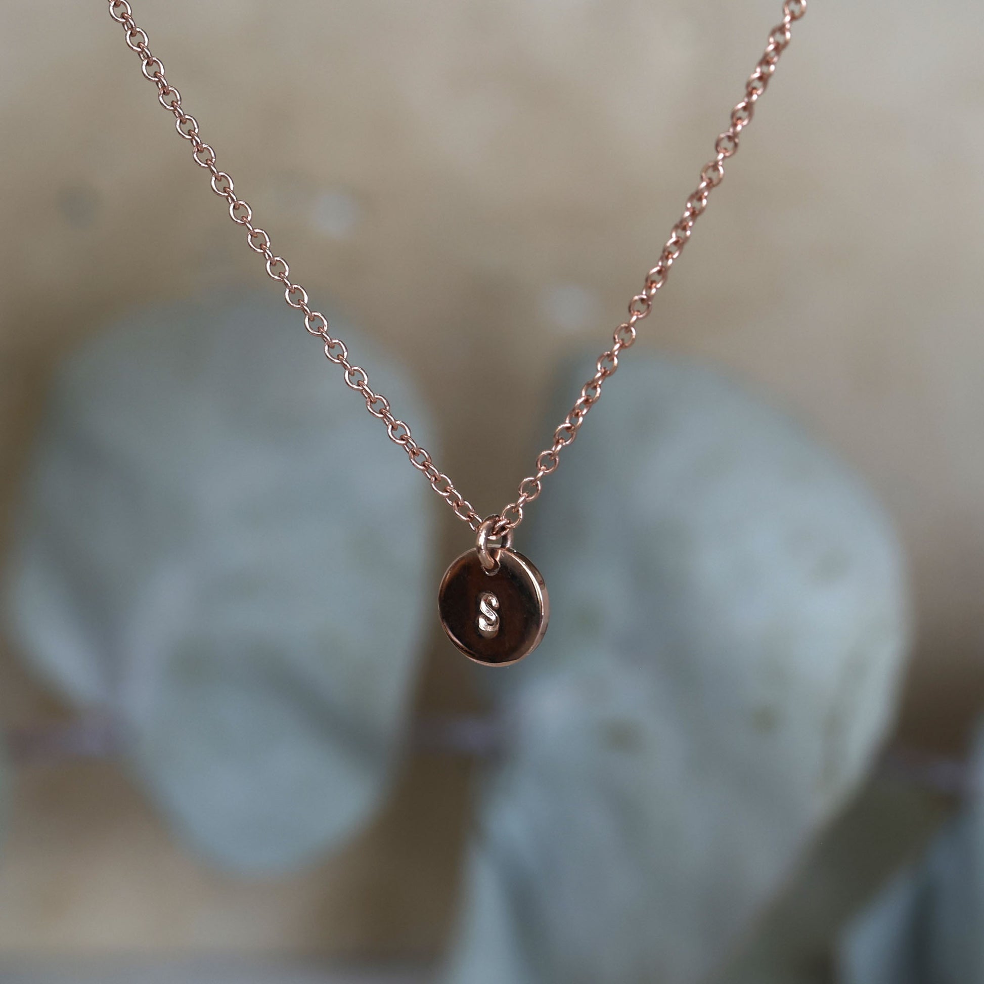 DISC INITIAL | 8MM NECKLACE