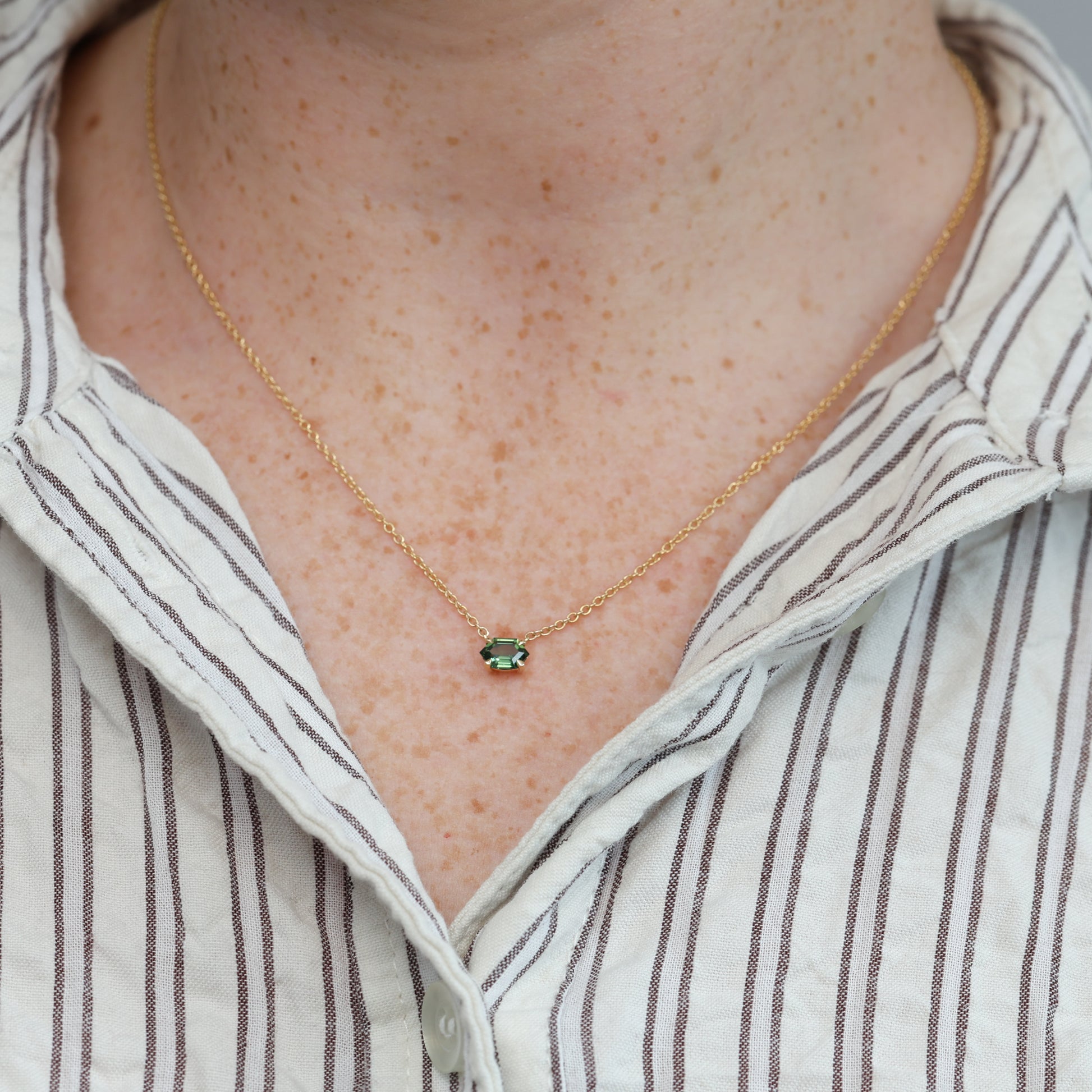 ELONGATED HEXAGON AUSTRALIAN SAPPHIRE | NECKLACE