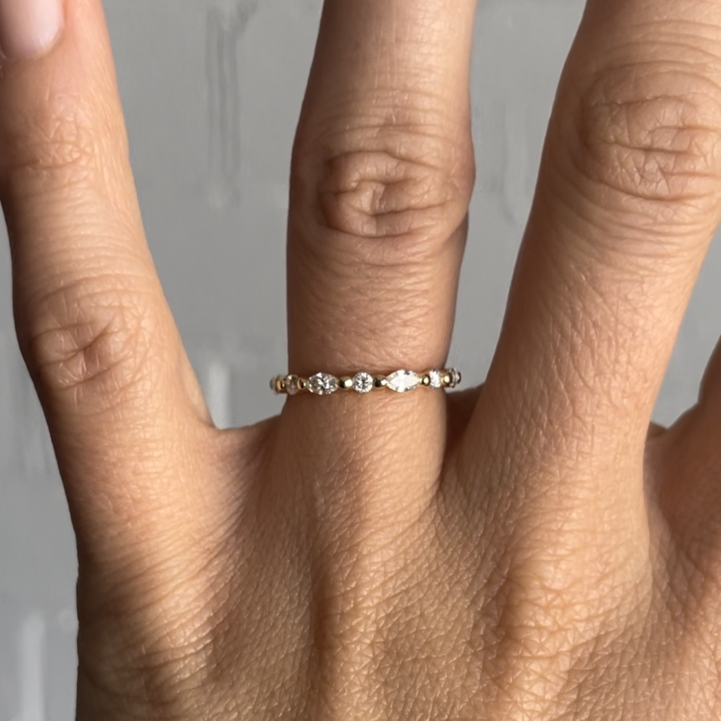 BROOKE / WEDDING BAND