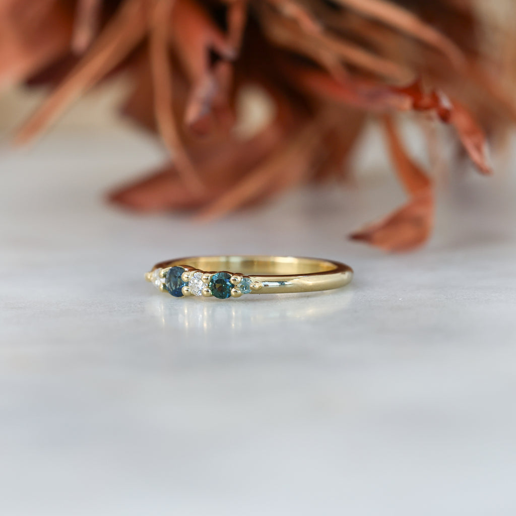 Blue and green Australian Sapphire and diamond fine jewellery ring yellow gold