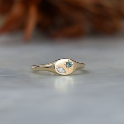 Ellipse star set australian sapphire and diamond signet ring