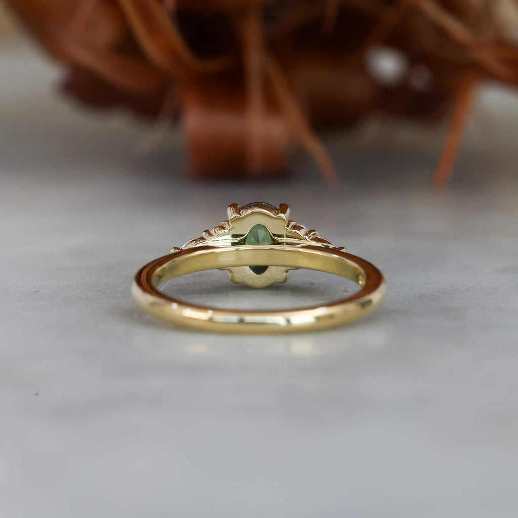 EMMA | 1.03CT OVAL AUSTRALIAN SAPPHIRE ENGAGEMENT RING