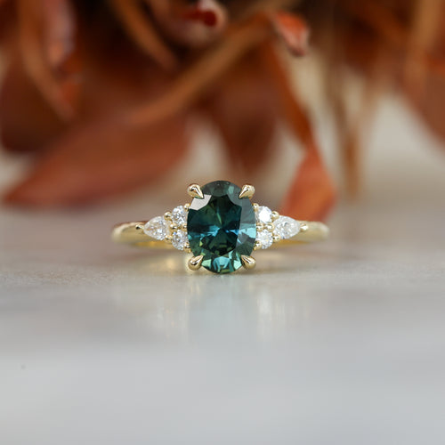 EMMA | 1.32ct OVAL CUT AUSTRALIAN PARTI SAPPHIRE ENGAGEMENT RING