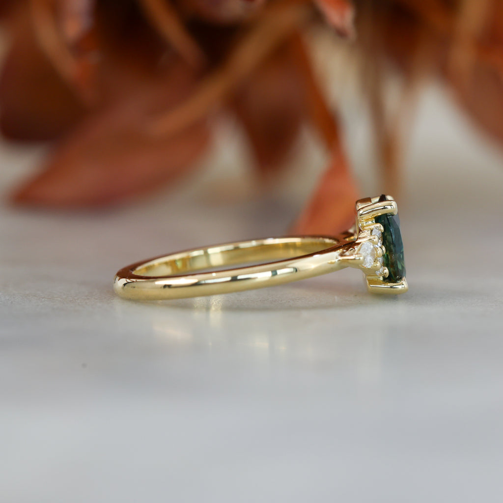 EMMA | 1.32ct OVAL CUT AUSTRALIAN PARTI SAPPHIRE ENGAGEMENT RING