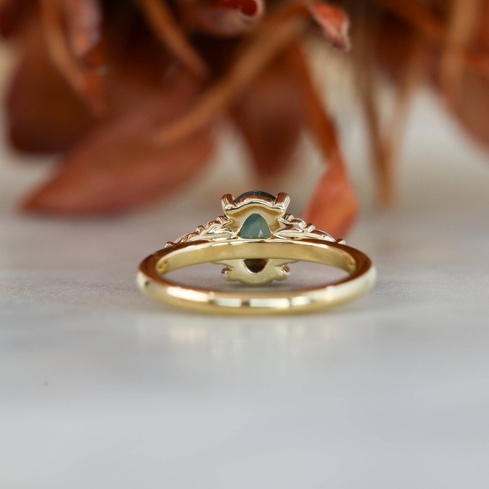 EMMA | 1.32ct OVAL CUT AUSTRALIAN PARTI SAPPHIRE ENGAGEMENT RING