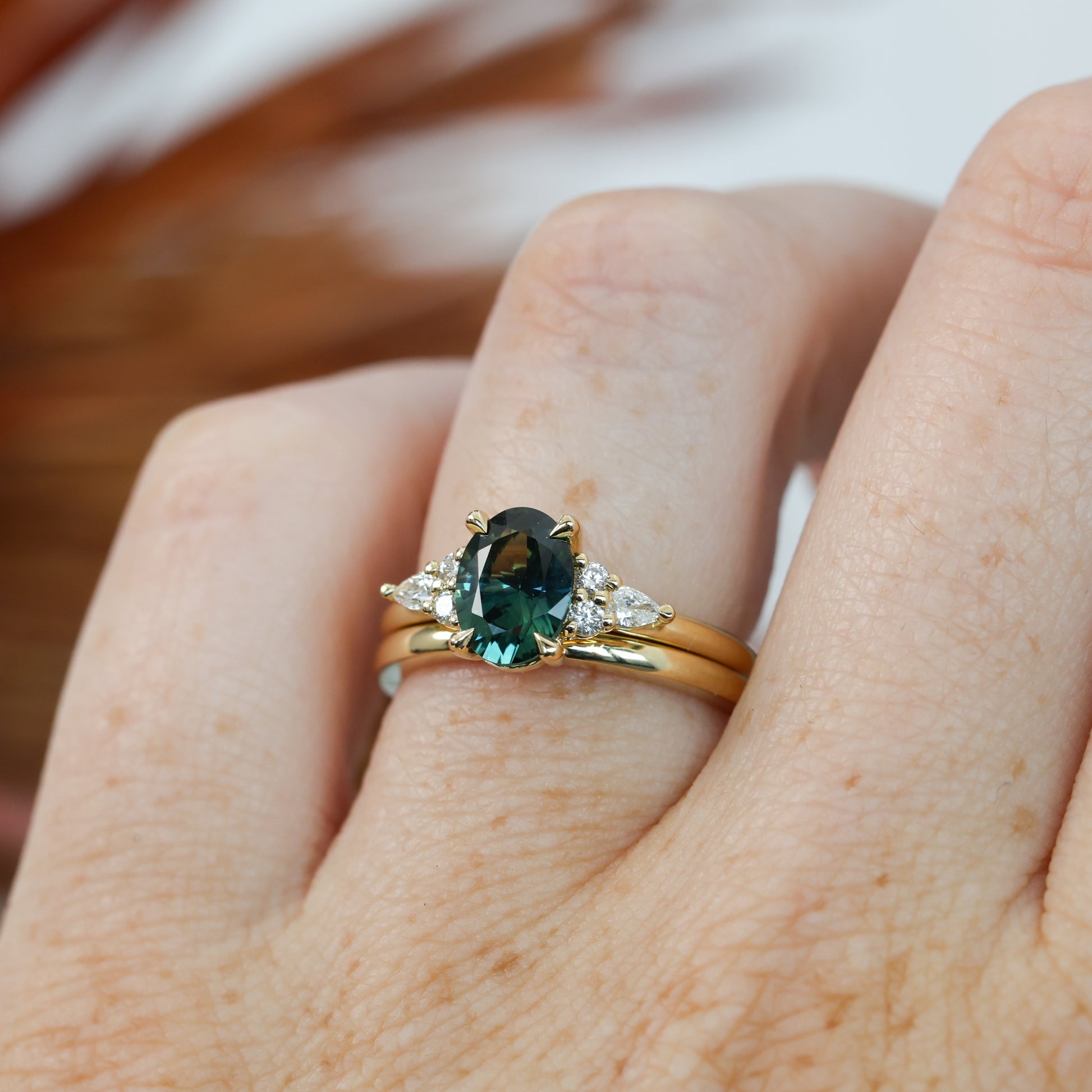 EMMA | 1.32ct OVAL CUT AUSTRALIAN PARTI SAPPHIRE ENGAGEMENT RING
