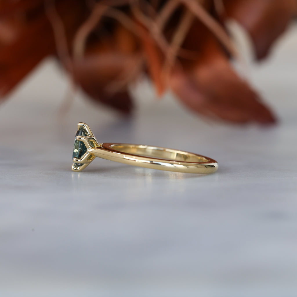 LOTUS | 1.01CT ROUND MONTANA SAPPHIRE ENGAGEMENT RING